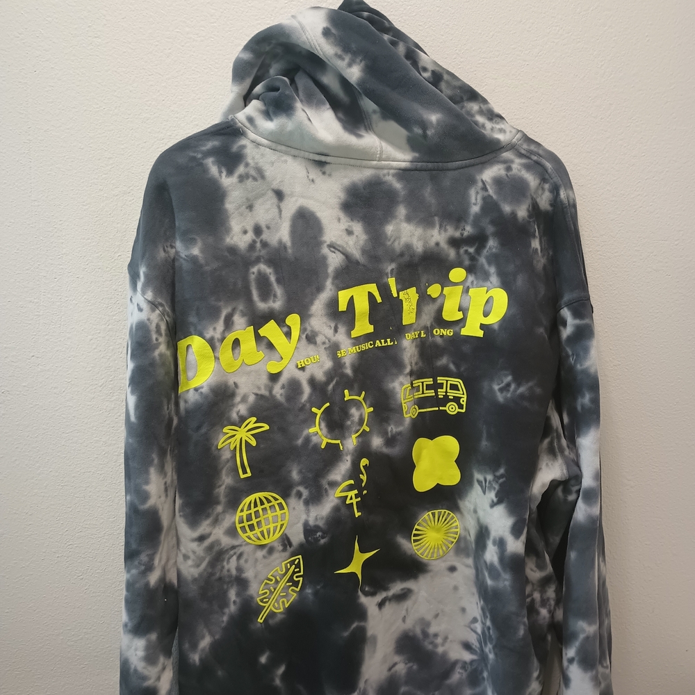 New Imsoniac hoodie Mens Large and  XLarge